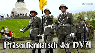 Präsentiermarsch der NVA [German GDR march]