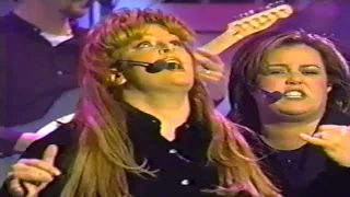 Wynonna Judd on Rosie O'Donnell Show - No One Else On Earth & Dance! Shout! (1997)