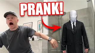 FREMDER MANN IN MEINER DUSCHE ! 😱  (PRANK) II RayFox