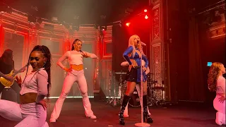 Ava Max - Weapons (live in Stockholm, 2023)