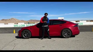 Tesla Model S Plaid Willow Springs Drag Racing 11.27.22