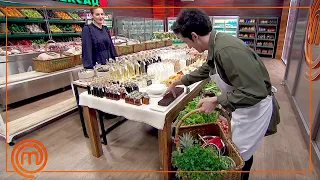 ¡Hacen la compra a sus compañeros! ¿Qué ingredientes cogerá Andy para Iván? | Masterchef 8