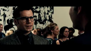 Batman v Superman - Clark Kent & Bruce Wayne (Latino) (Leer descripción)