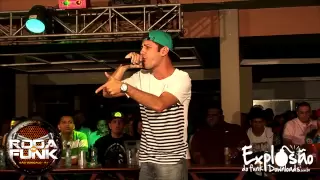 MC Orelha :: Medley ao vivo como você nunca viu na Canal Funk Carioca::