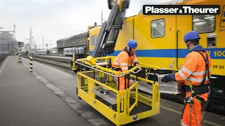 Maintaining the overhead line: The MTW 100 – Plasser & Theurer | aktuellTV (EN)