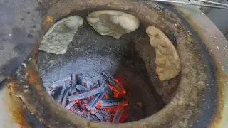 🥖🥖 Making of Naan Bread in Tandoor Oven 🍞
