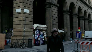 Hannibal (2001 Film) - Walk the Walk in Florence