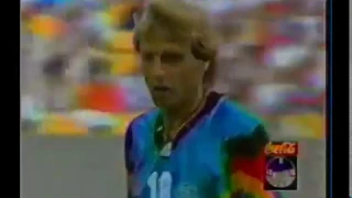 Jurgen Klinsmann (Alemanhã) - 13/06/1993 - EUA 3x4 Alemanhã - 1 gol
