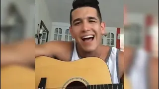 Lenny Tavárez un Crack, si no mira estos acústicos imperdibles