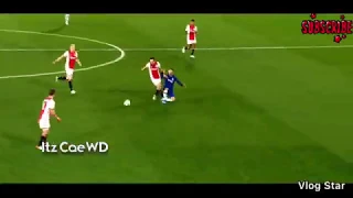 Two red cards (Ajax v Chelsea)
