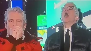 Anderson Cooper Takes Shots And Gets Drunk On Live TV (New Year's Eve)