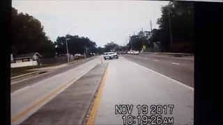 Dashcam video captures plane landing on Florida road