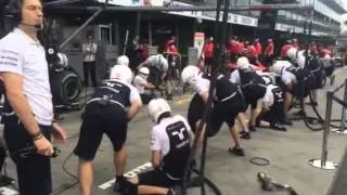 Williams practice pitstop