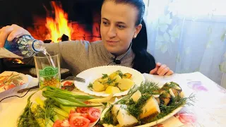 МУКБАНГ КАРТОФЕЛЬ ОТВАРНОЙ, ПАЛТУС, СКУМБРИЯ, ОВОЩИ #asmr #eating #breakfast #chicken #обжор #овощи