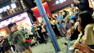 RED CREW. BEAUTIFUL FASCINATING INTERACTIVE BUSKING. WITH GOOD MANNERS. HONGDAE. GANGYONG, GOOD MC.