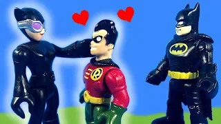 Imaginext Robin Likes Catwoman and Takes Batman's Bat-Pod