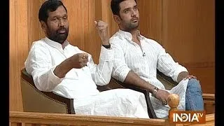 Aap Ki Adalat - Ram Vilas Paswan, Chirag Paswan, Part 1