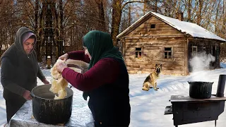 Village Life in Winter - Azerbaijan Dish Recipe from Dough and Dry Meat