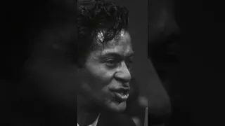 Chuck Berry, the father of Rock and Roll, performs Johnny B. Goode live (1965)