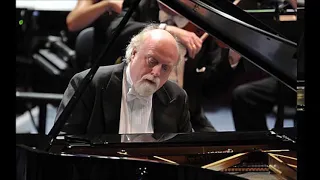 Tchaikovsky "Piano Concerto No 3" Peter Donohoe