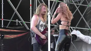 Delain - Get the Devil Out of Me (2018.07.25. FEZEN, Székesfehérvár)