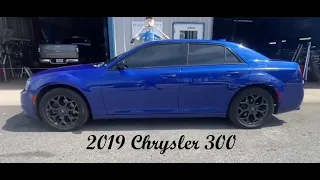 Chrysler 300: Flowmaster Super 44 muffler