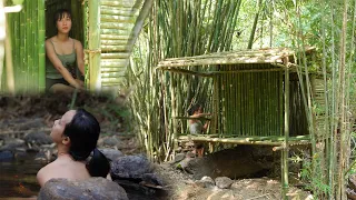 Girl Building a house out of bamboo to survive alone in the forest ! - part 2