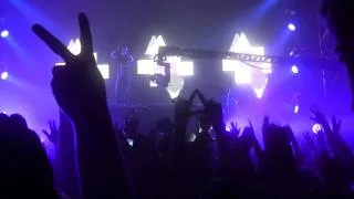 *Close View* Dirty South closing at Beyond Wonderland 2011,  Temper Trap Sweet Disposition