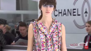 CHANEL PARIS SPRING SUMMER 2016 FASHION SHOW Exclusive Backstage+Interview+Runway