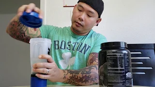 Whey protein shake and raw eggs. How to gain more mass and muscle.