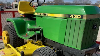 I bought the 430 John Deere garden tractor 🚜