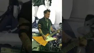 Johnny Depp playing guitar (LIVE)