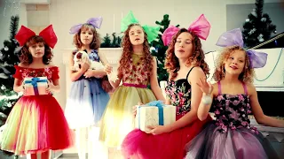 Новогодний клип "Хлопушки". (кавер Блестящие) Группа "Сенсация", Севастополь