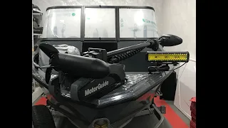 Установка лодочного мотора Yamaha 50 HETL на WINDBOAT 45 DC EVO FISH