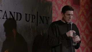 Two Types Of Vaginas - Andrew Schulz - Stand Up Comedy