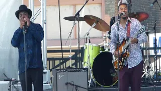 Marcus "Mookie" Cartwright et Marquise Knox au King Biscuit 2019