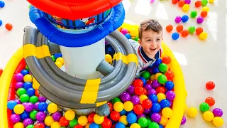 Paw Patrol Biggest Inflatable Lookout Tower Unboxing Fun: Pretend Play With Kids | Elias And Eugene