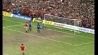 12/03/1983  Manchester United v Everton