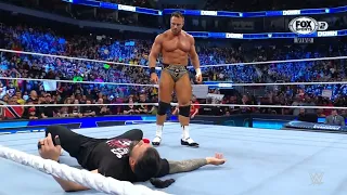 LA Knight ataca a Roman Reigns camino a Crown Jewel 2023 - WWE Smackdown 27/10/2023 (En Español)