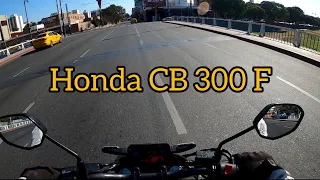 HONDA CB 300 F Prueba de Manejo Ciudad.