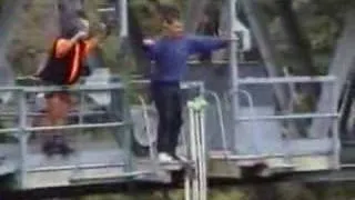 Bungy Jumping New Zealand - Travis Yates