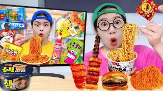 Korean Convenience Store Food Mukbang TV속 편의점 음식 피크닉 먹방 컵라면 삼각김밥 디저트 REAL SOUND 티미TIMI