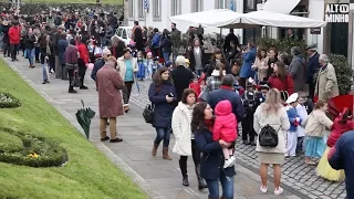 Desfile de Carnaval das Escolas contou com centenas de participantes | Altominho TV