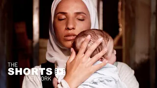 A pregnant Palestinian woman plans a terror attack in Israel. | Short Film "Something to Live For"