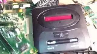 Пройдёмся по помойкам РЕМОНТ ПРИСТАВОК SEGA mega drive 3 и SEGA mega drive 2, ЧАСТЬ 2