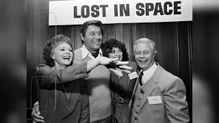 Twitter survey results show that high school students perceive Lost in Space TV Series as overrated