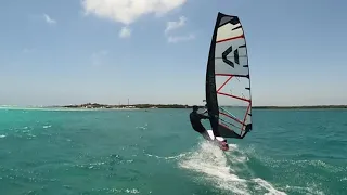 Falcon D/LAB flying @ bonaire - Sorobon