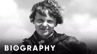 Amelia Earhart - First Woman To Fly Alone | Mini Bio | Biography