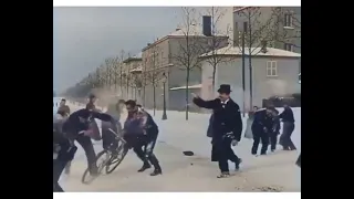 bataille de boules de neige en 1896 à Lyon filmée par Louis Lumière