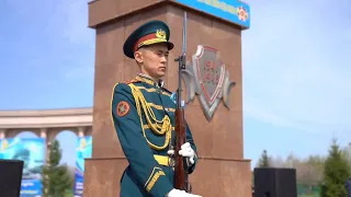 День Победы в Петропавловске, возложение цветов